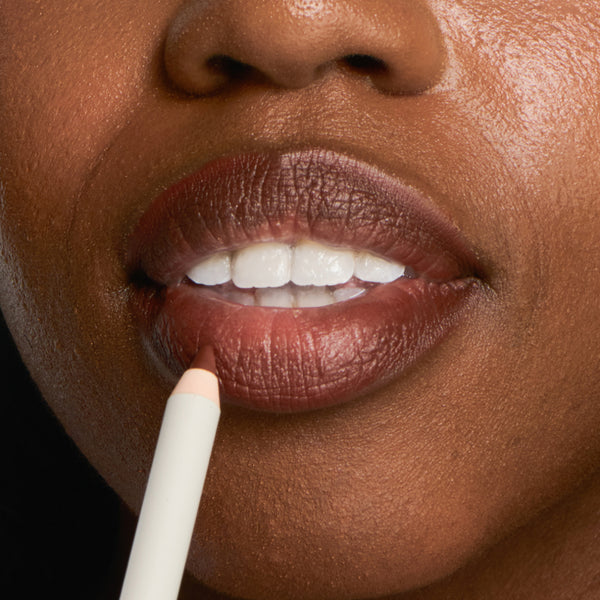Soft Definition™ Longwear Lip Liner in Mocha, worn