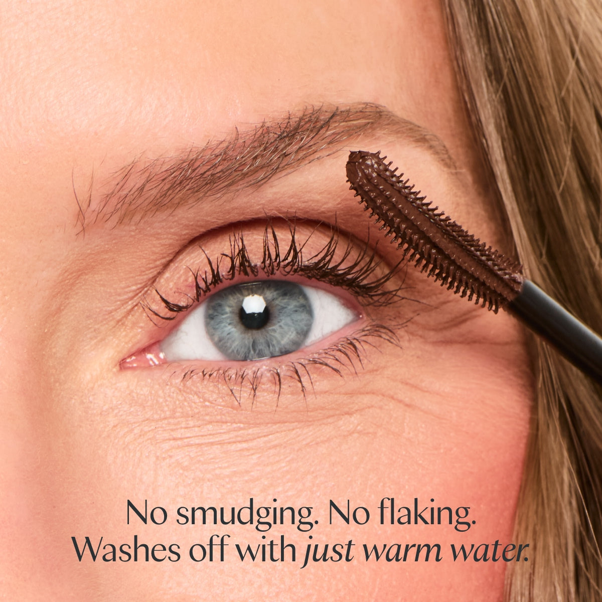 Effortless Lash™ Classic Curve Mascara in Black 